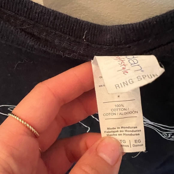 Uterus tee - Picture 2 of 2